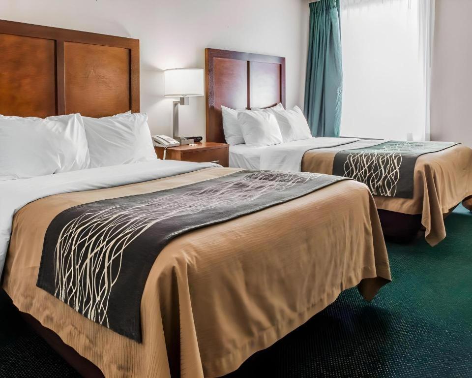 Quality Inn Waynesburg Extérieur photo