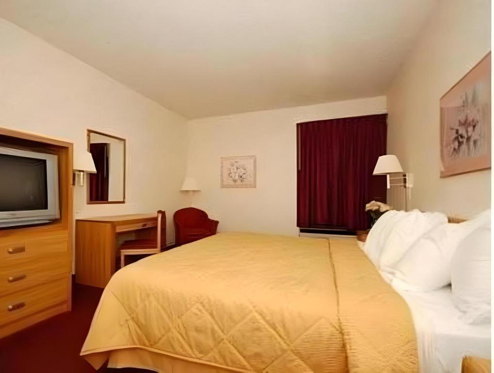 Quality Inn Waynesburg Extérieur photo