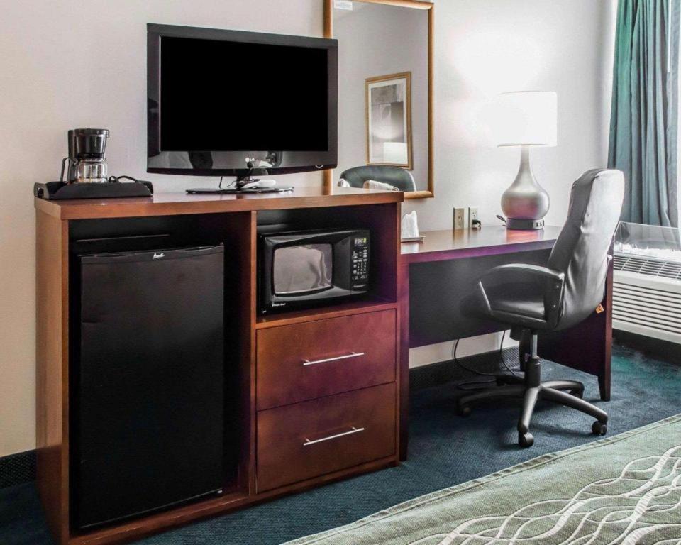Quality Inn Waynesburg Extérieur photo