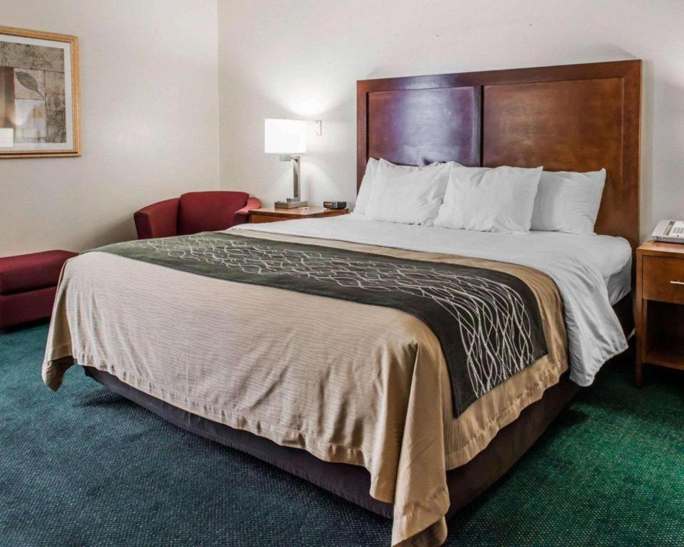 Quality Inn Waynesburg Extérieur photo