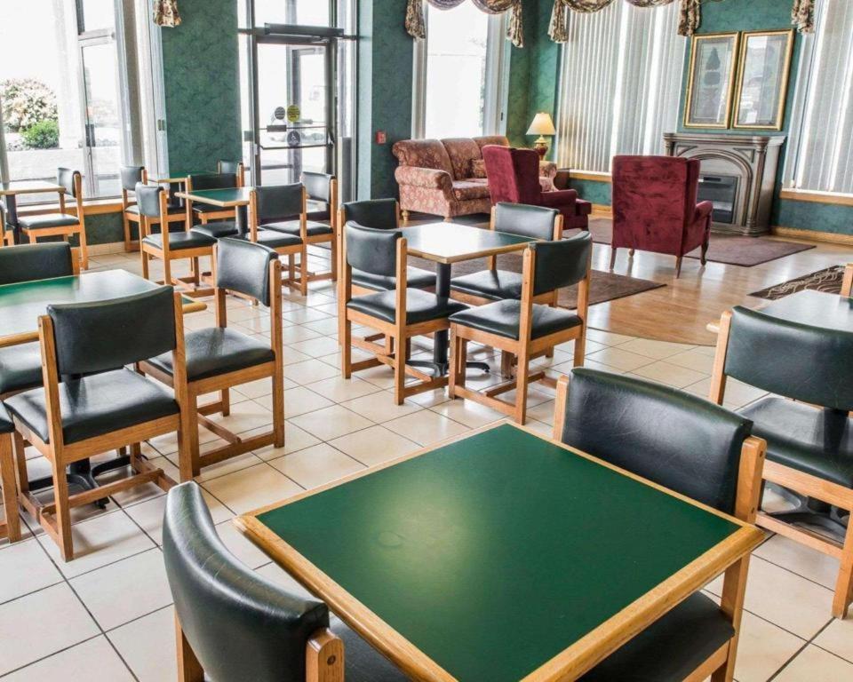 Quality Inn Waynesburg Extérieur photo