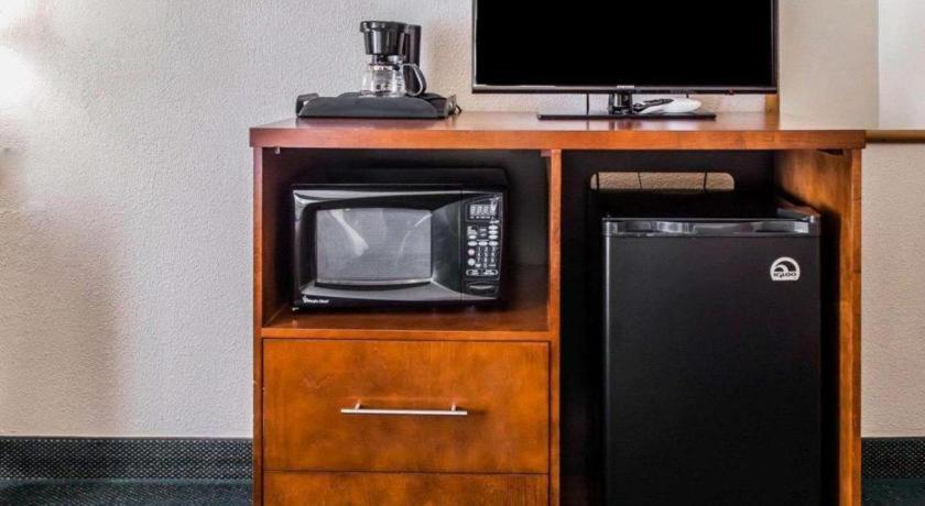 Quality Inn Waynesburg Extérieur photo